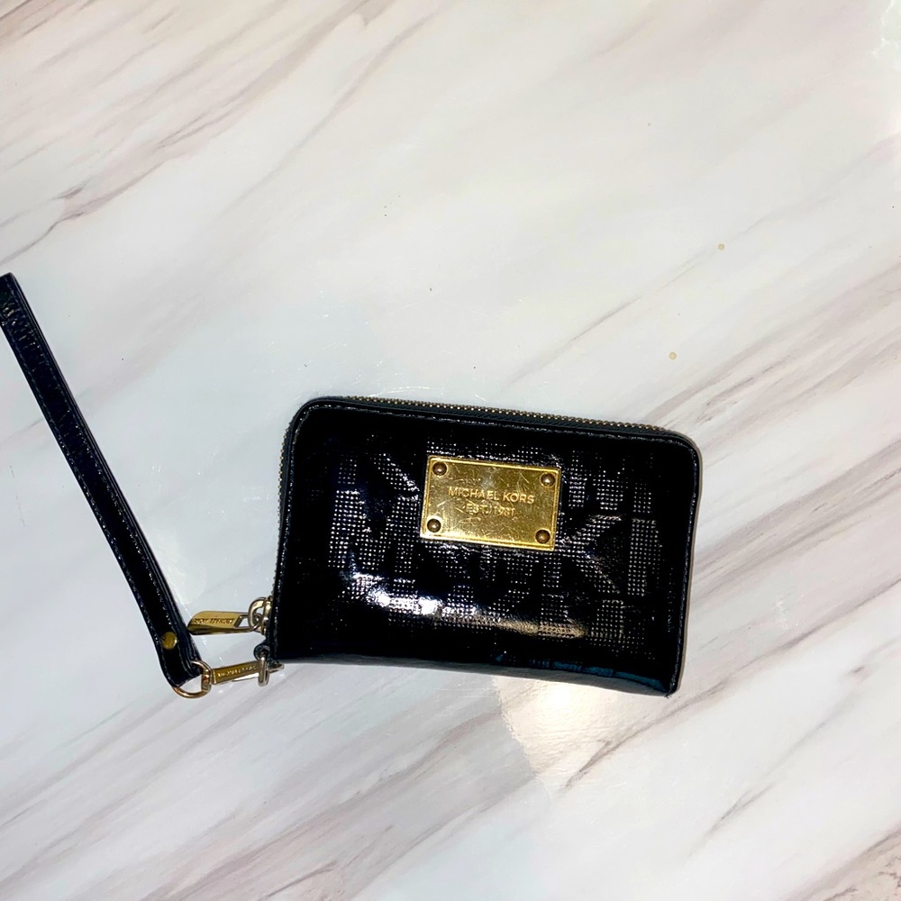 Michael Kors Wallet / Wristlet